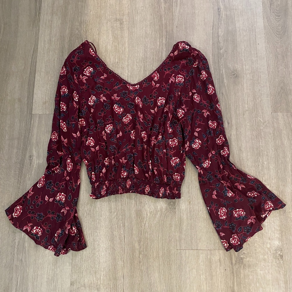 NWOT! ANGIE Boho Bell Sleeved Crop Top Floral